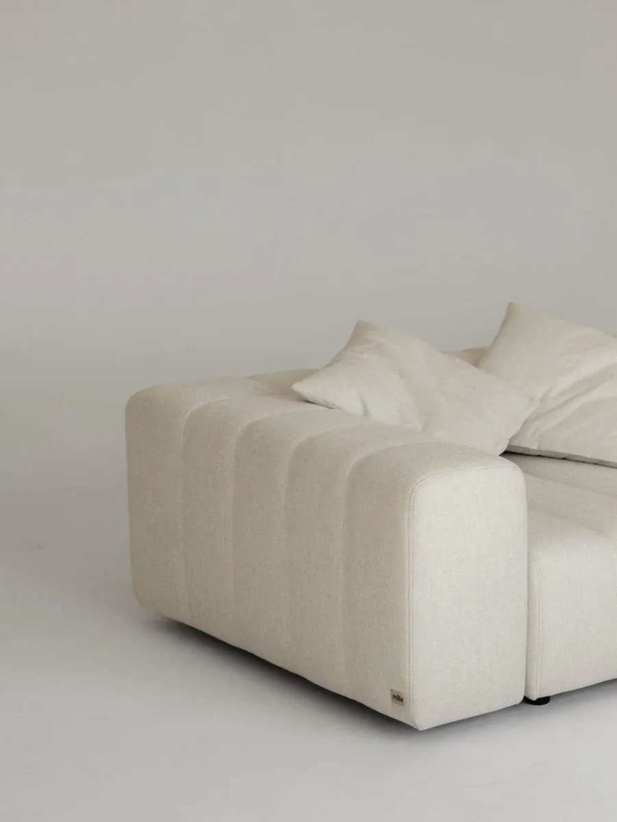 Close-up of Mono Chair 3D finish and craftsmanship