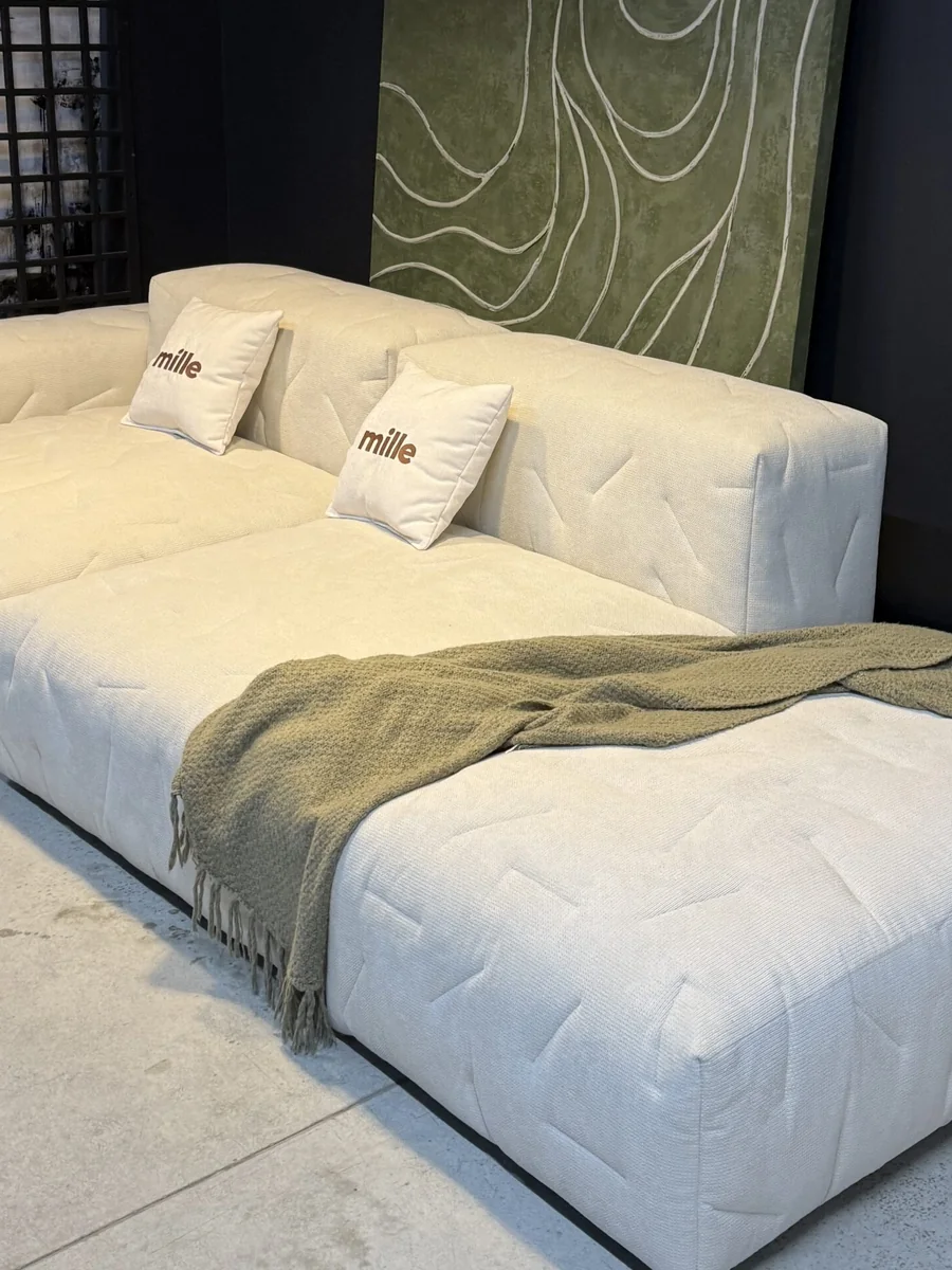 Waffle Dolci 3D piece in a warm, neutral Riyadh interior