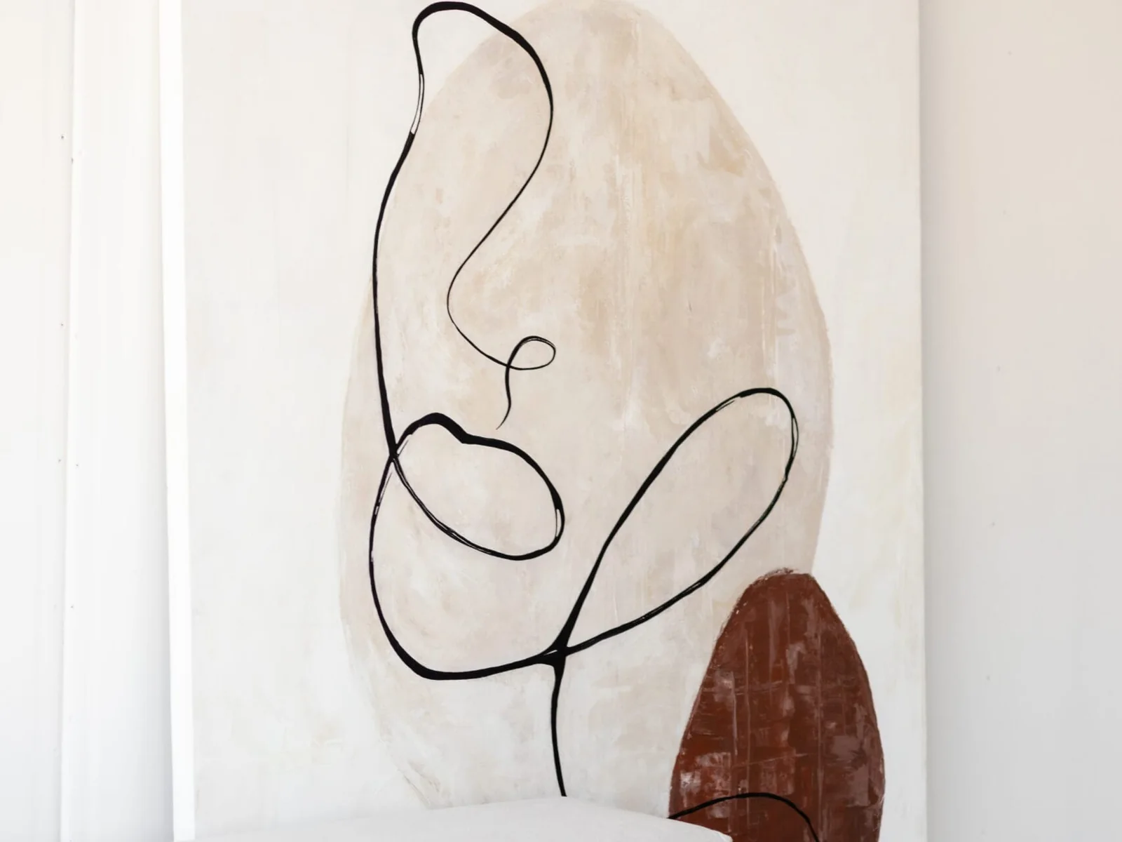 Minimal Line form and proportions