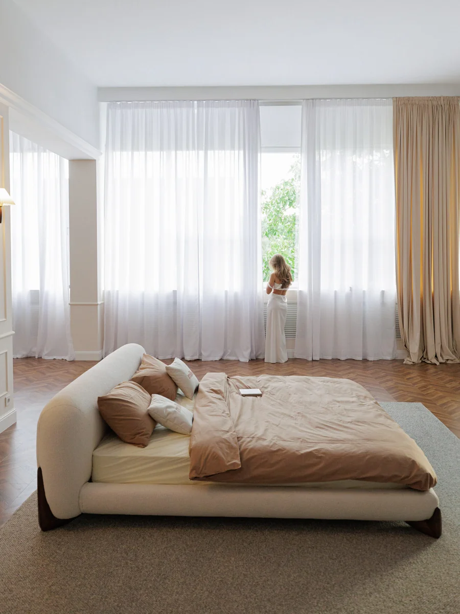 Mahno H1 Platform Bed lifestyle