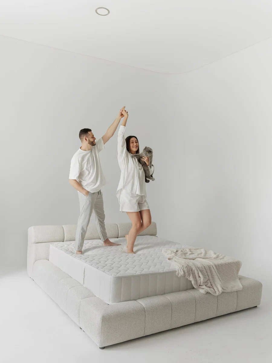 Nao N5 Wellness Meditation Bed lifestyle