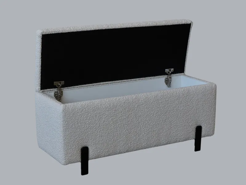 Bench B2
