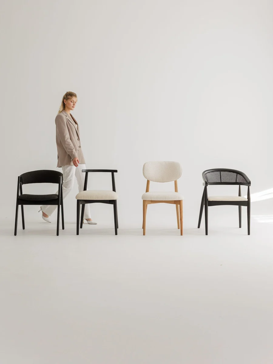 Fabio F1 chair in a warm, neutral Riyadh interior