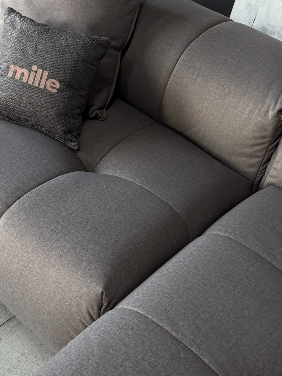 Close-up of Nami 3 upholstery