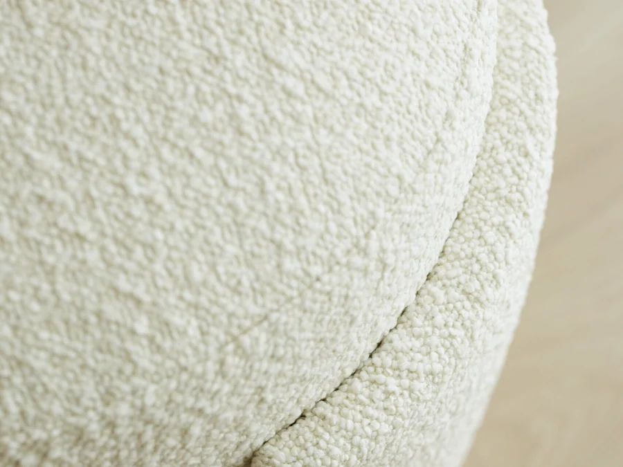 Eden E2 pouf in a warm, neutral Riyadh interior