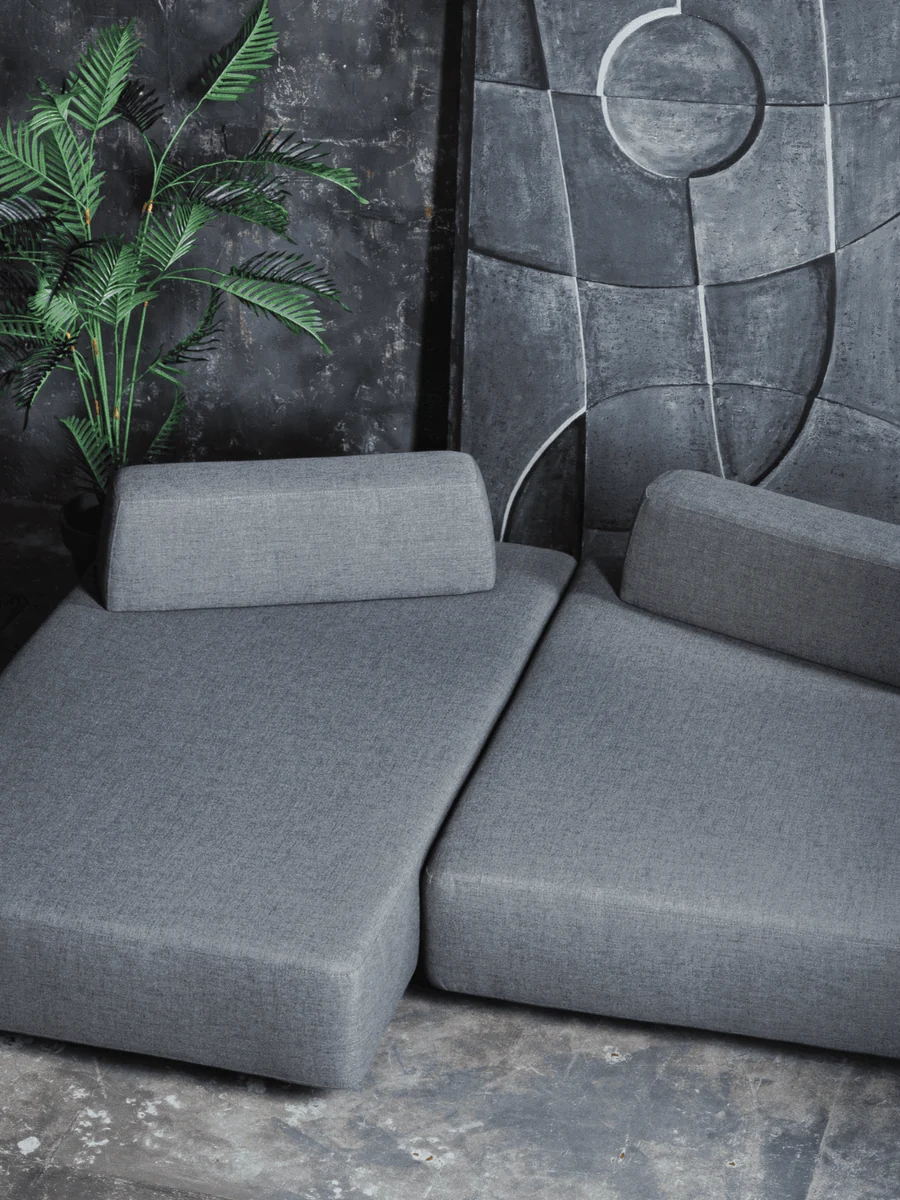 Deseda S32 sofa in a warm, neutral Riyadh interior