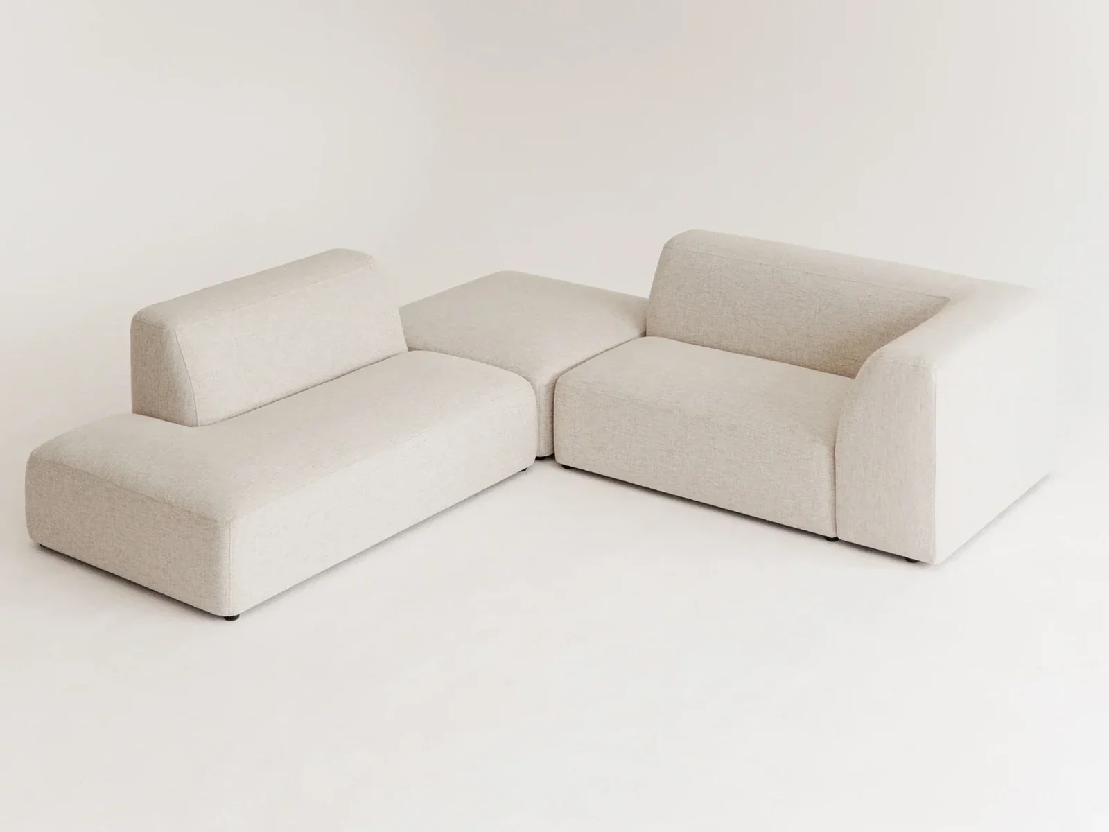 Kingston C256 seat depth and cushion detail