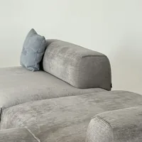 Nissa N4 — view 3