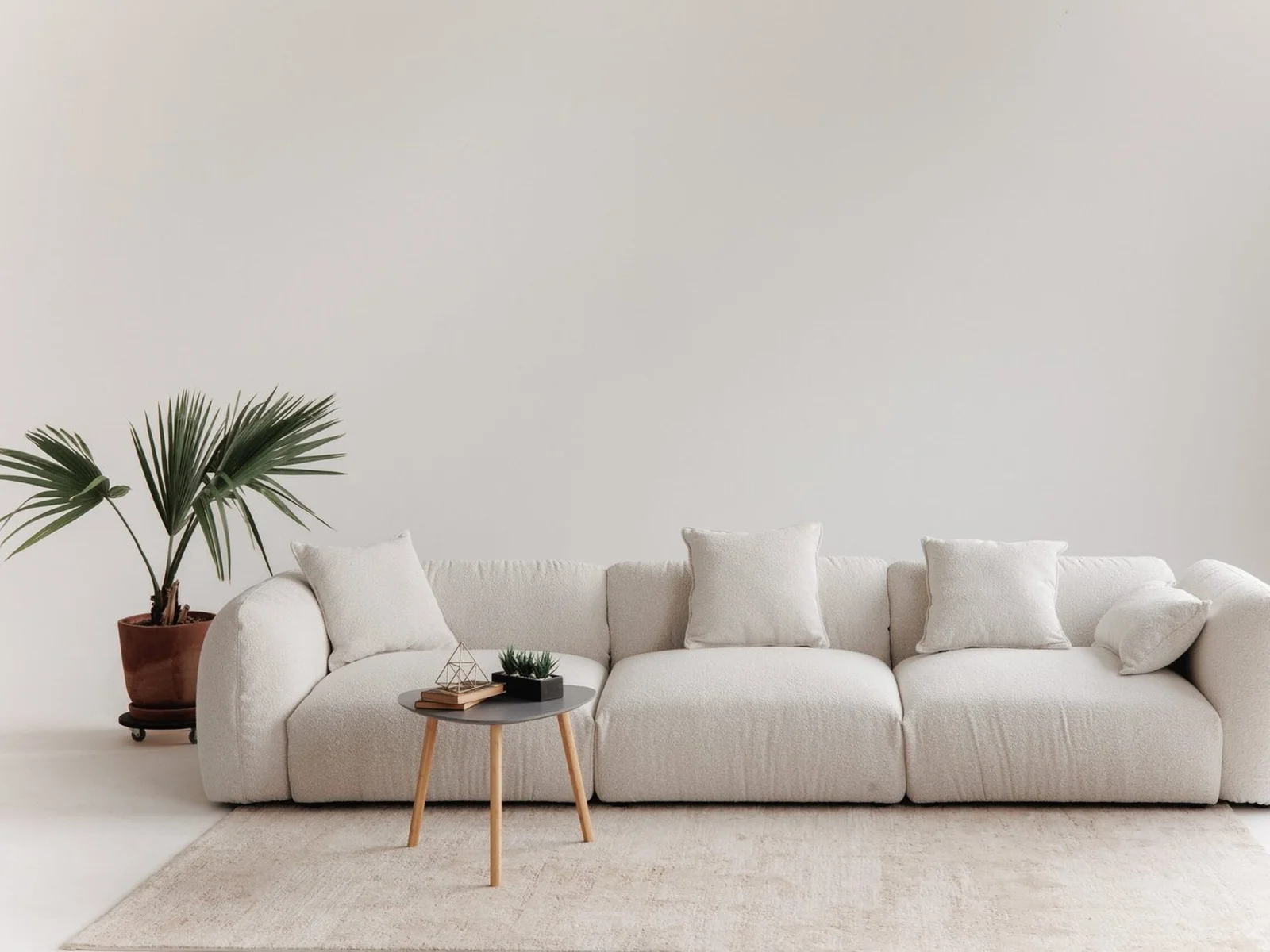 Tesa C261 Sectional Sofa