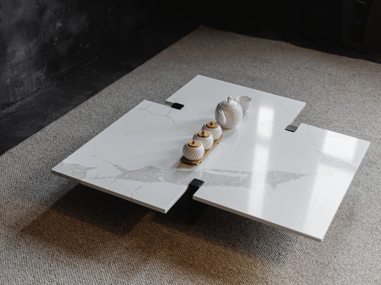 Quartz M2 Large Marble Table